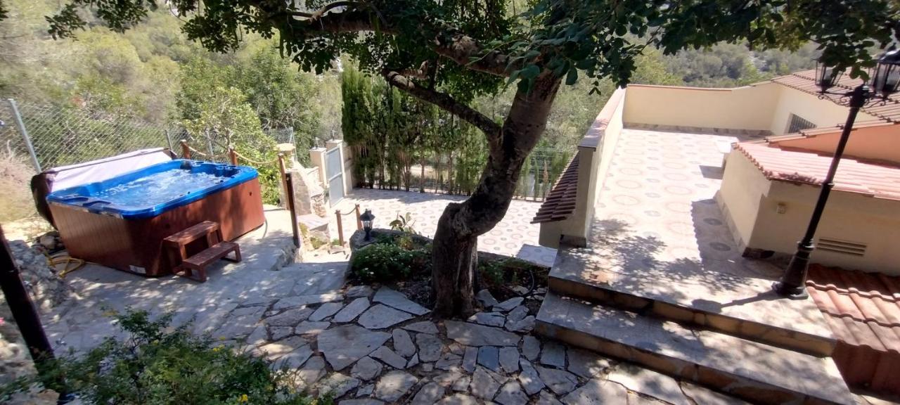Silom House Villa Sant Pere De Ribes Buitenkant foto