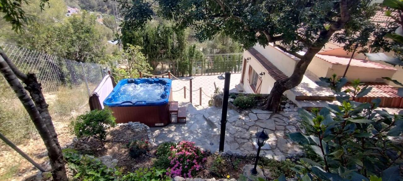 Silom House Villa Sant Pere De Ribes Buitenkant foto