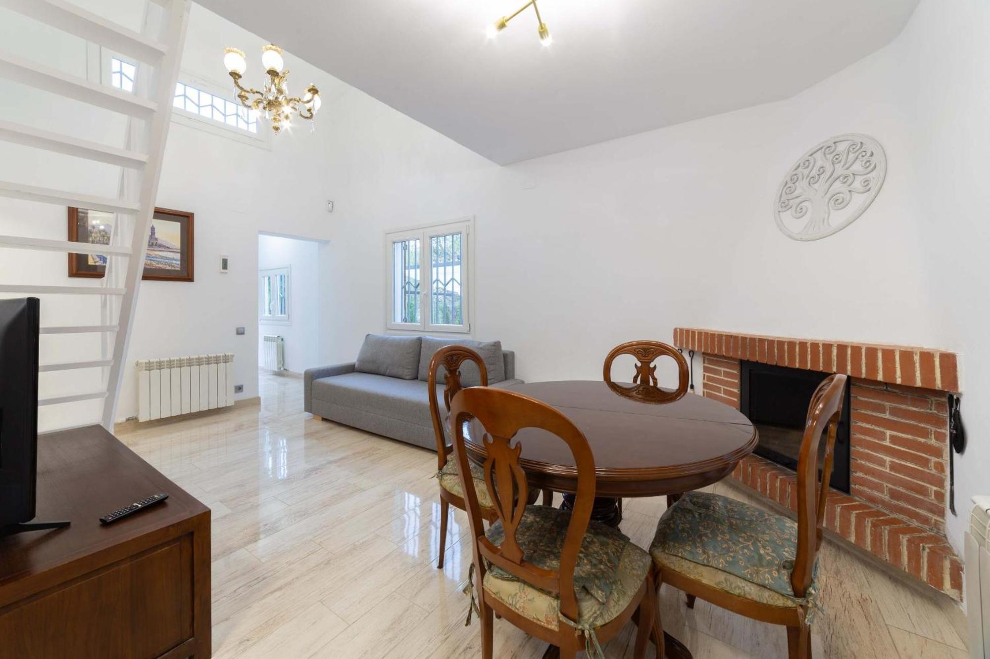 Silom House Villa Sant Pere De Ribes Buitenkant foto