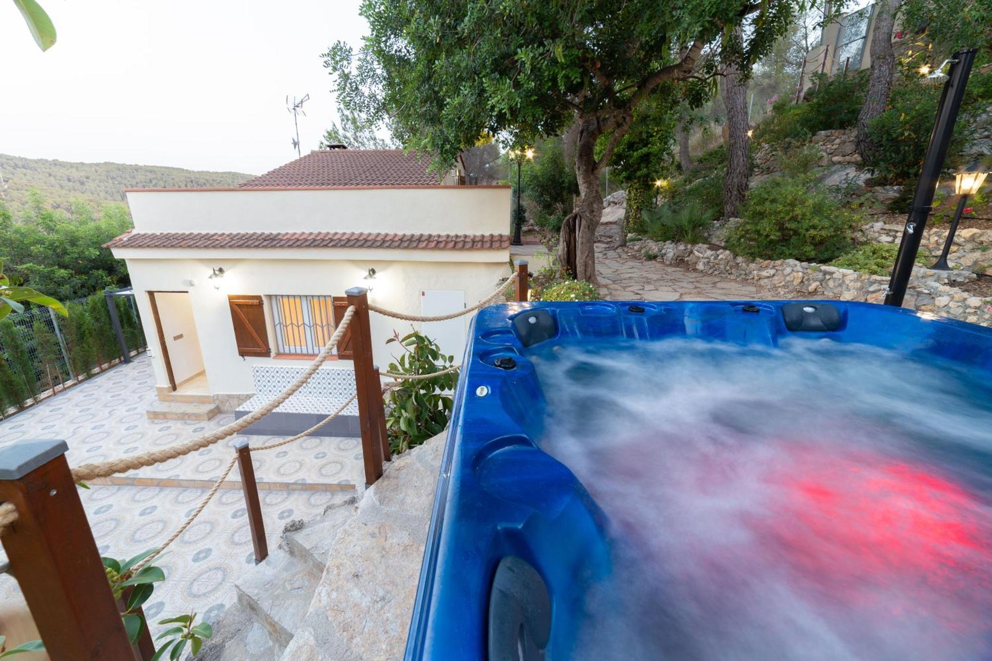 Silom House Villa Sant Pere De Ribes Buitenkant foto